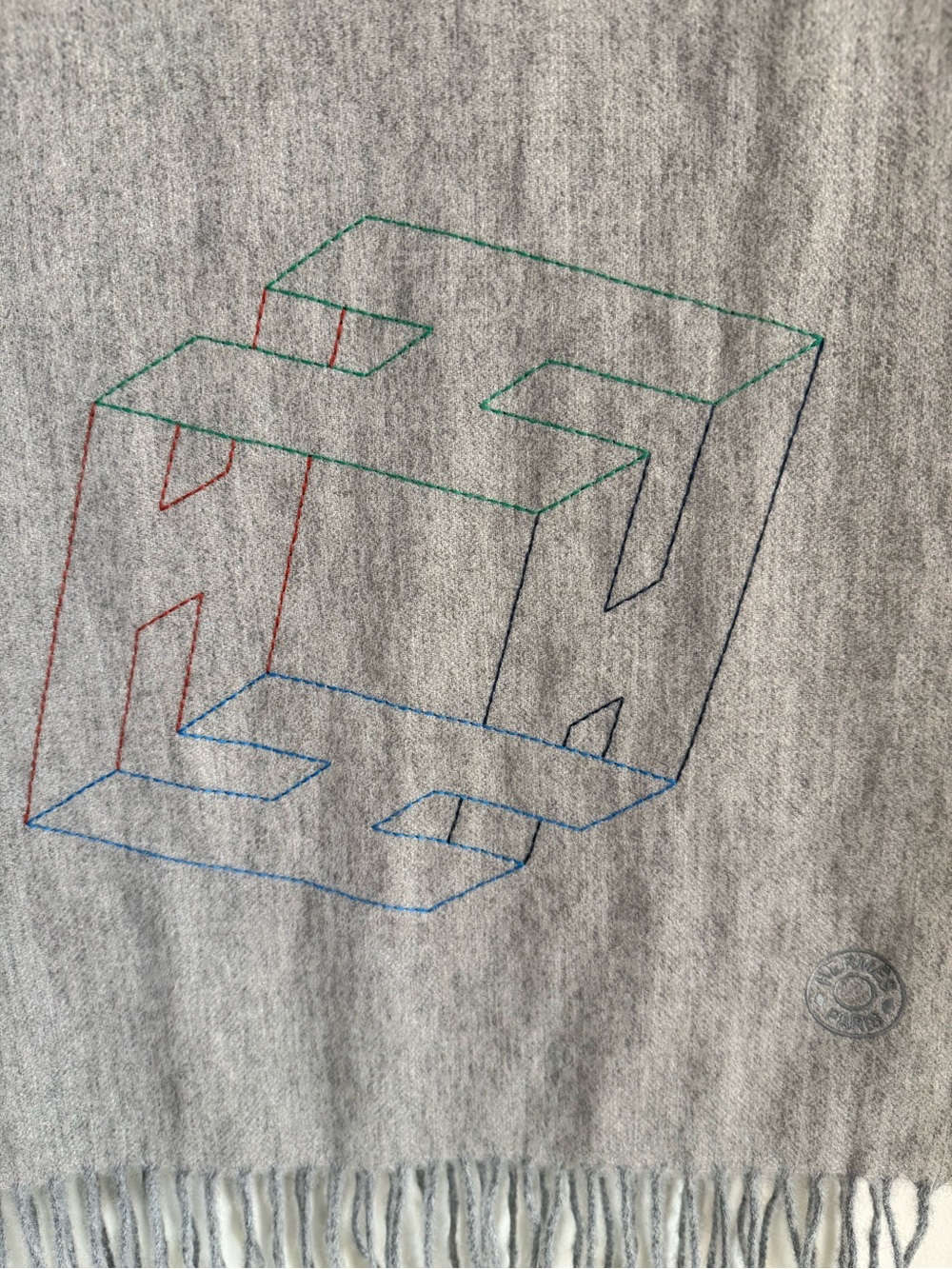 Hermes Gray H Perpetuel Cashmere Scarf with Subtle Multicolor Stitching - Picture 3 of 6